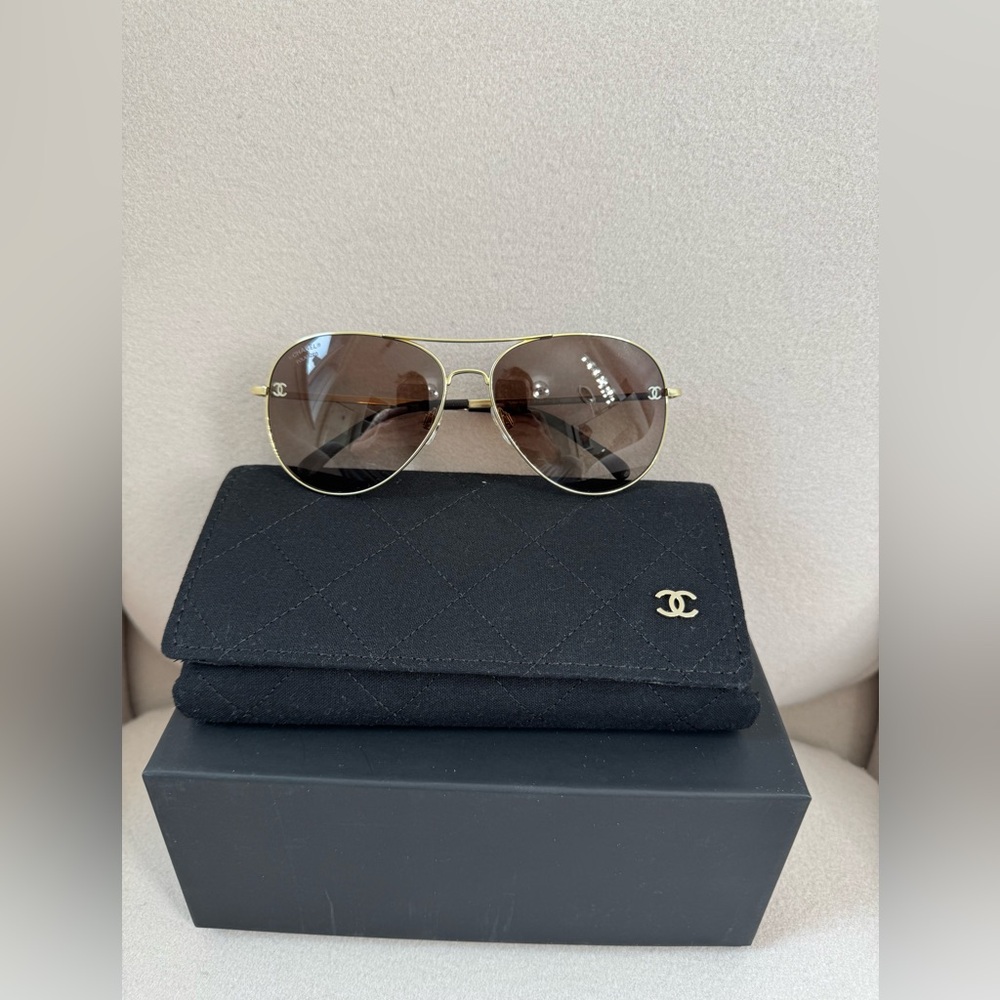 CHANEL Pilot Sunglasses